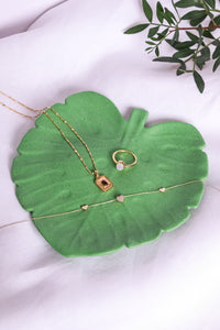 Monstera Leaf Decorative Tray