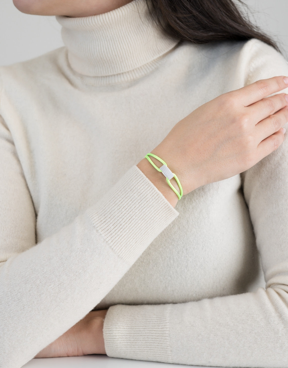 Snow Regent Cord Bracelet
