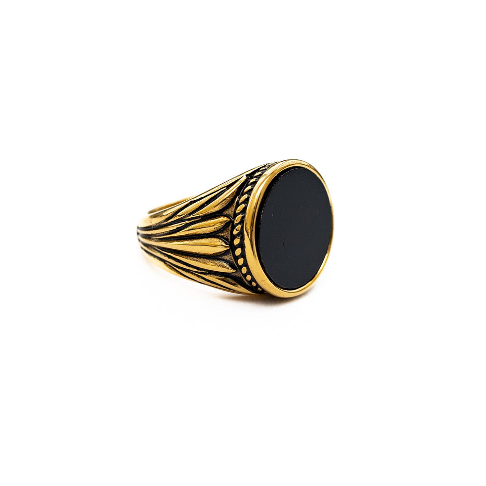 Onyx Signet Ring (Gold)