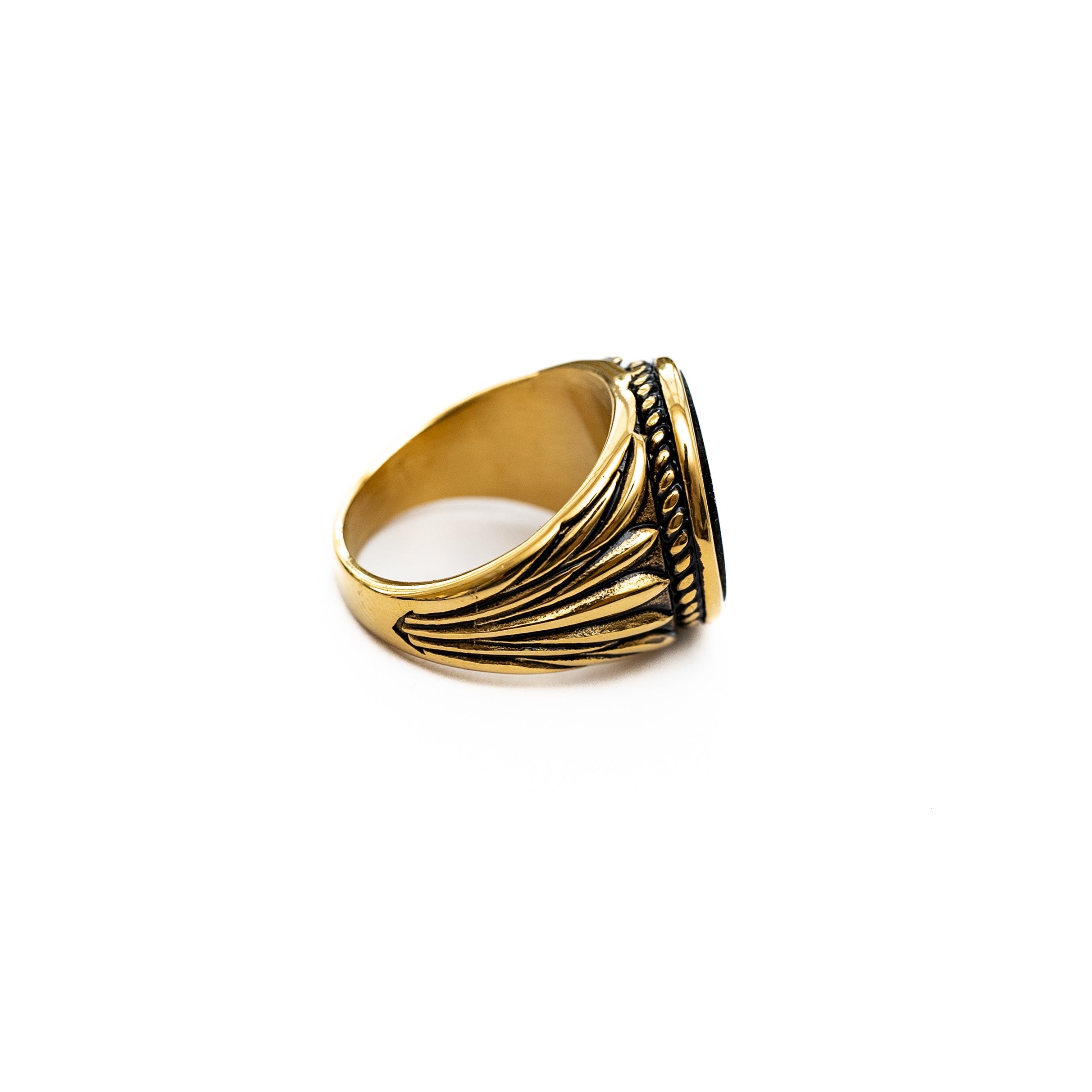 Onyx Signet Ring (Gold)
