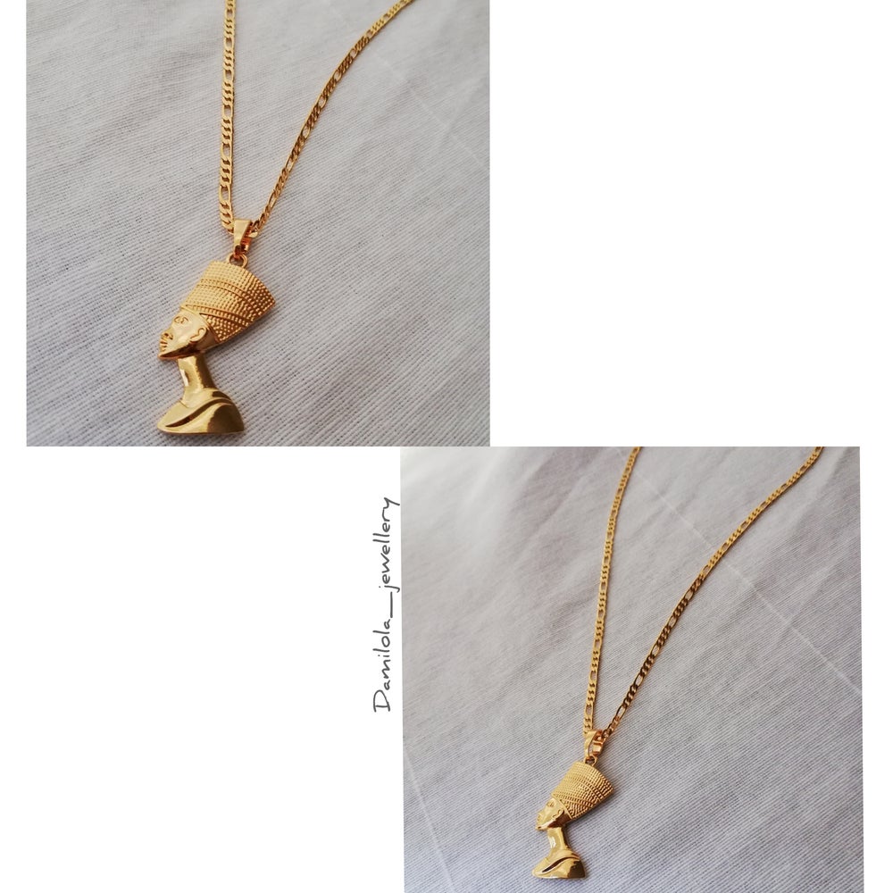 'Queen Nefertiti' - Gold/Silver