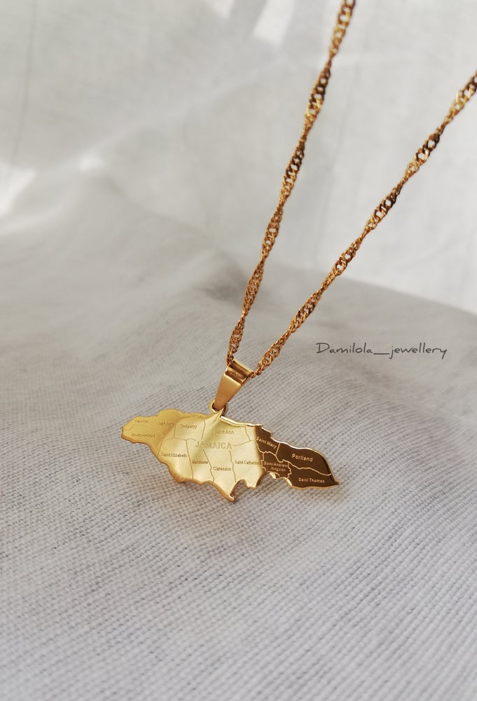 Jamaica Necklace '14 Parish’- Gold/Silver