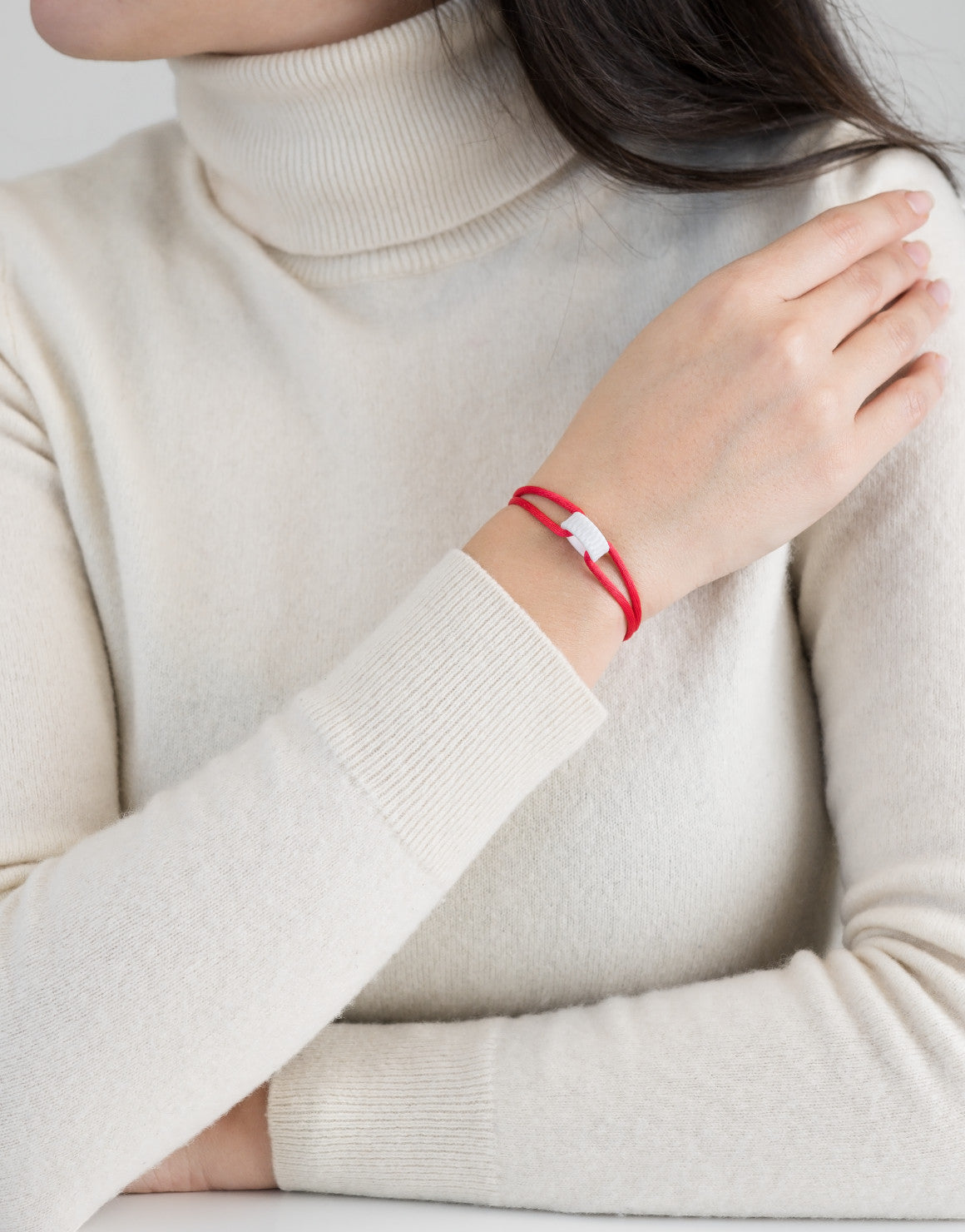 Snow Regent Cord Bracelet