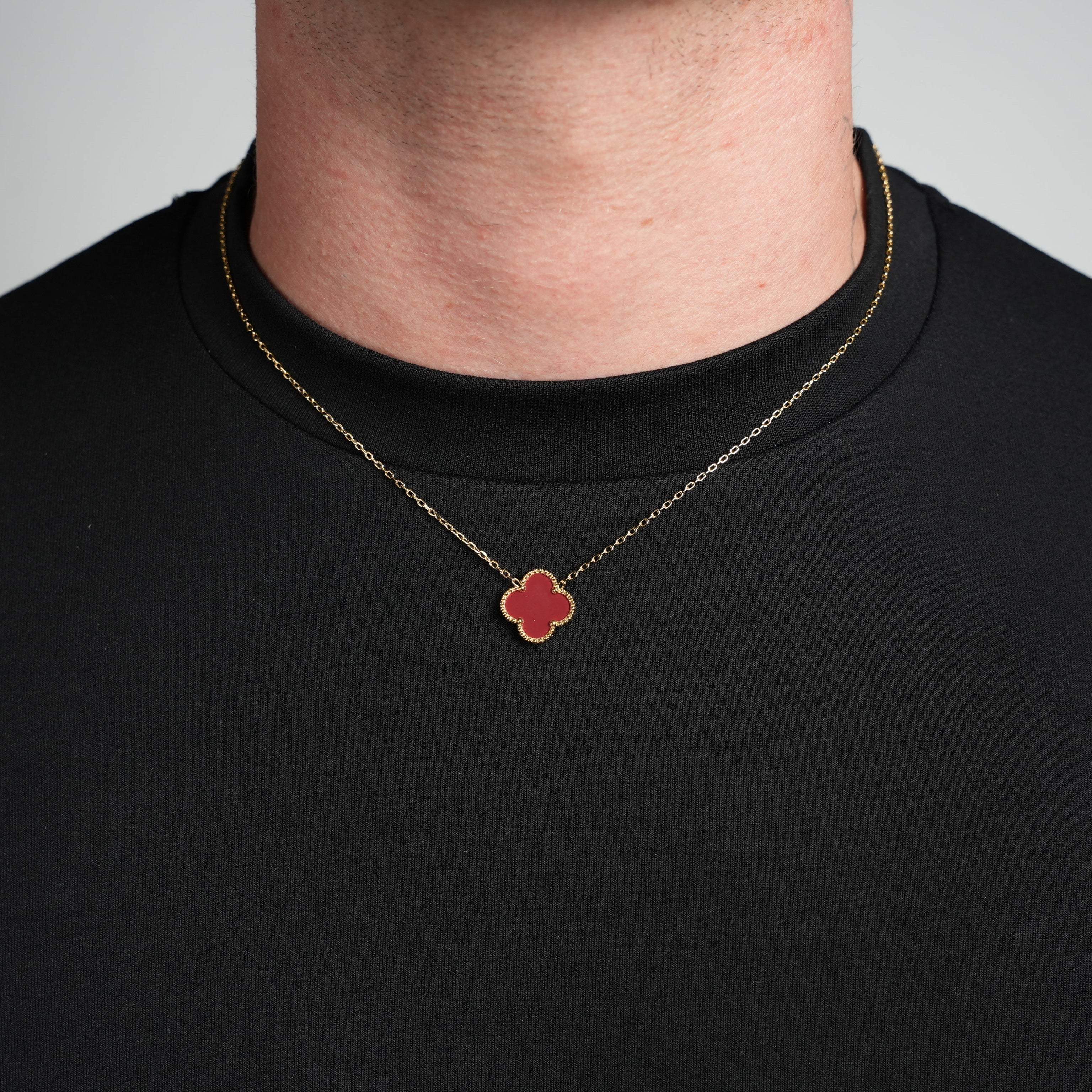 Gold Single Clover Necklace (Wine)