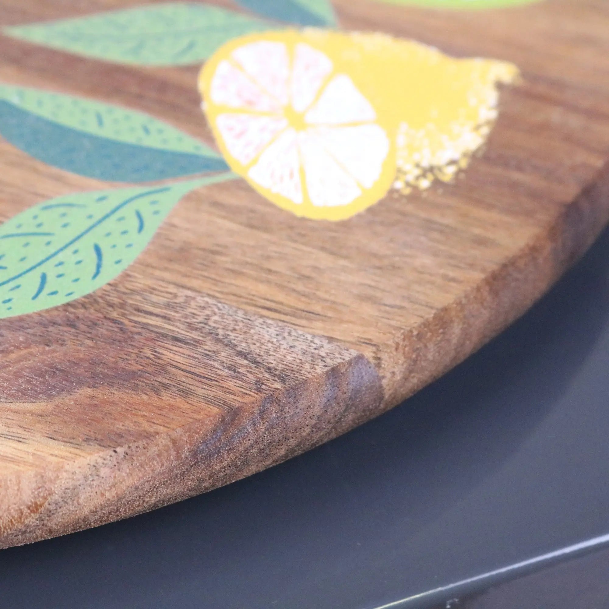 Saitras 35cm Wooden Lazy Susan with Vibrant Citrus Design