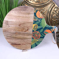 Saitras 48cm Round Enamel Citrus Chopping Board in Green