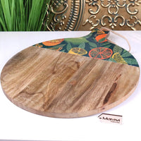 Saitras 48cm Round Enamel Citrus Chopping Board in Green