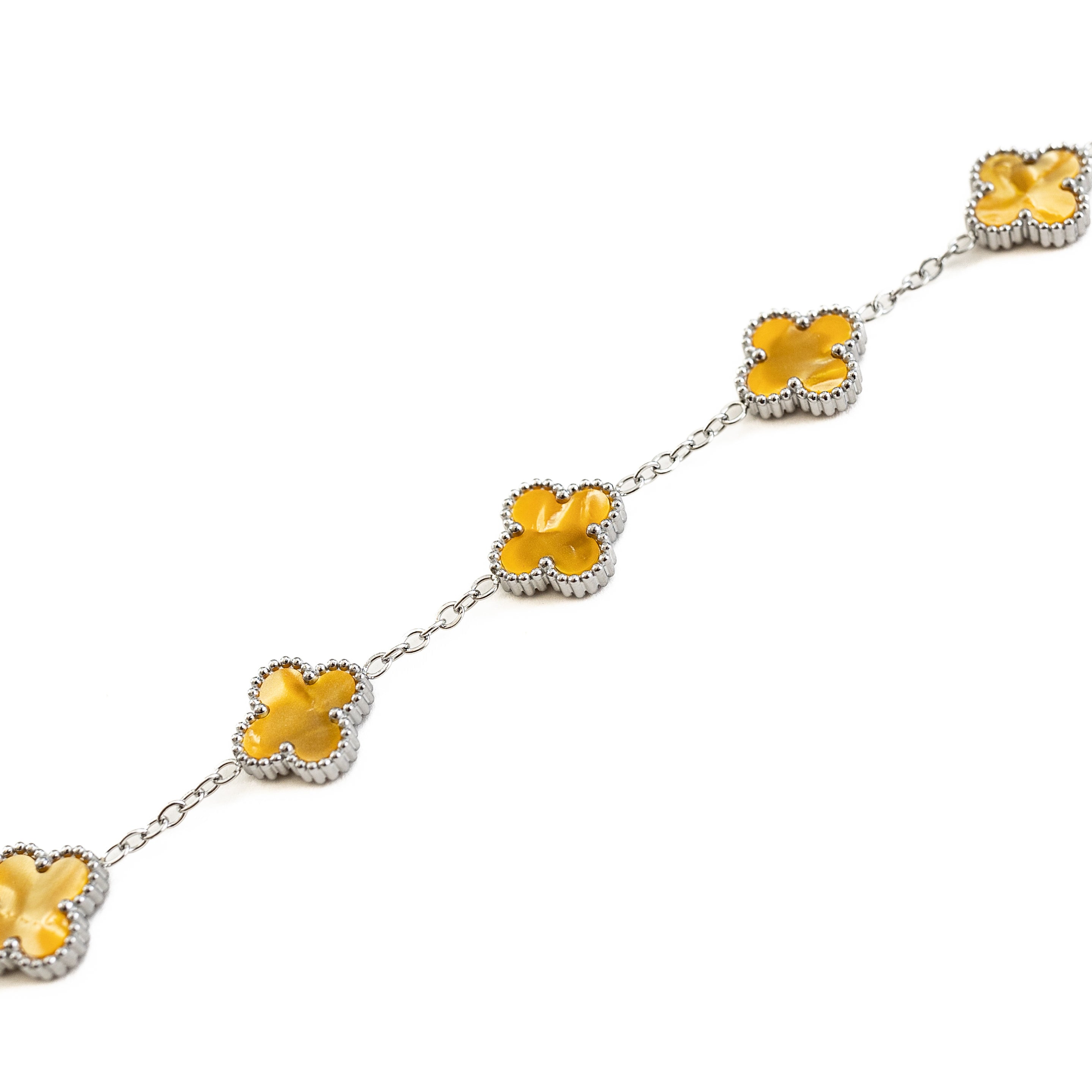 Silver Pearl Clover Bracelet (Apricot)