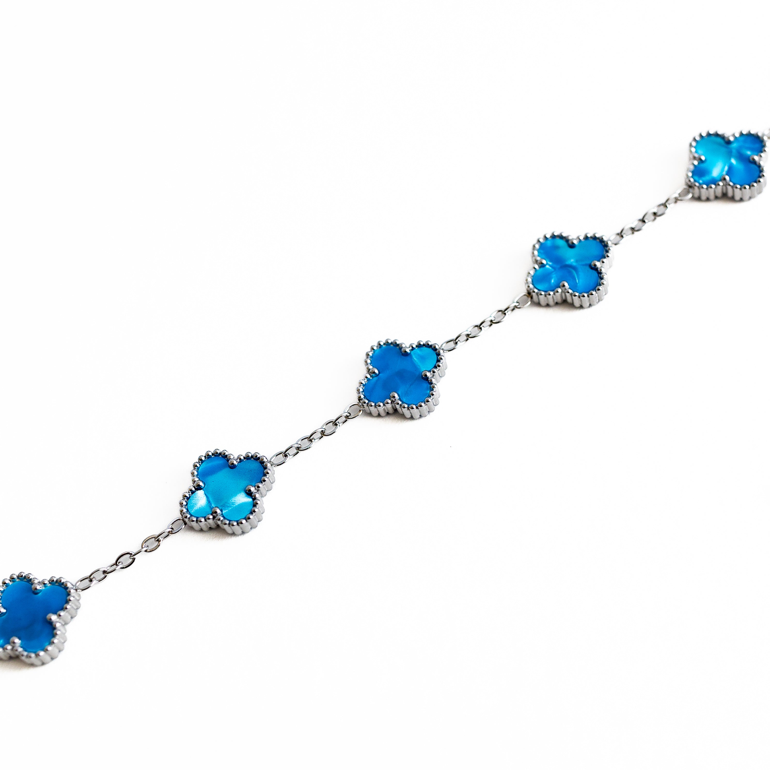 Silver Pearl Clover Bracelet (Blue)