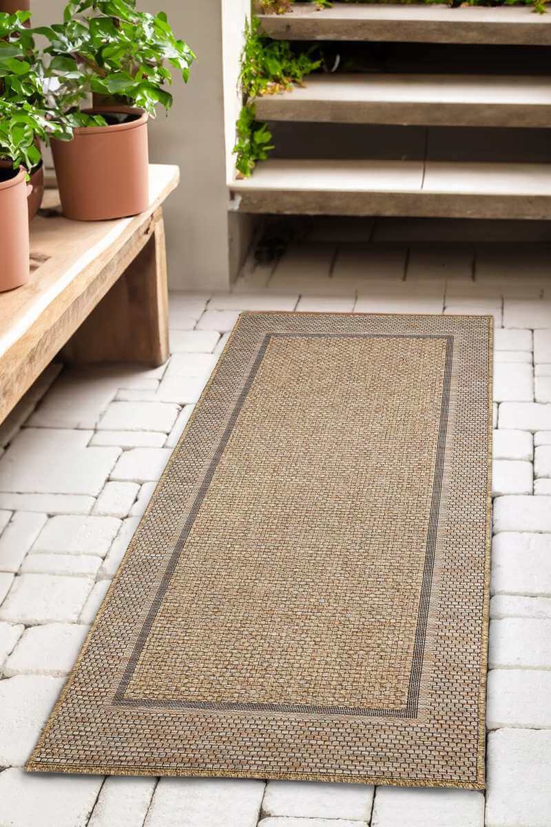 Summer Latte Border Rug – Stylish Indoor/Outdoor Essential