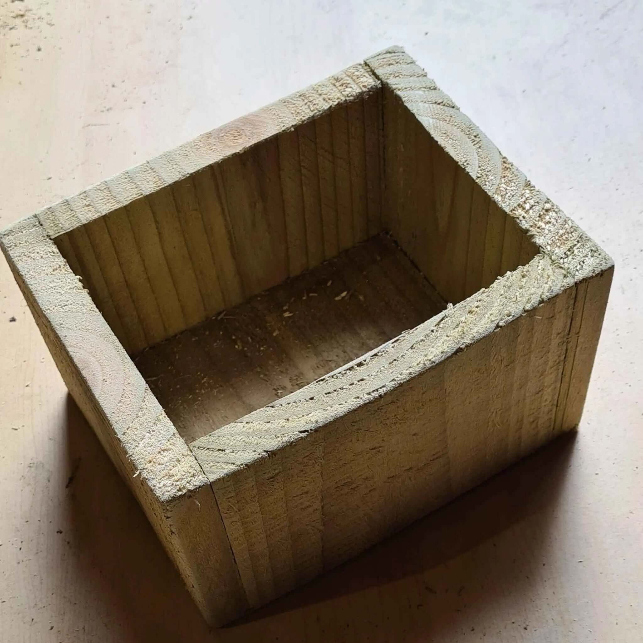 Table display planter