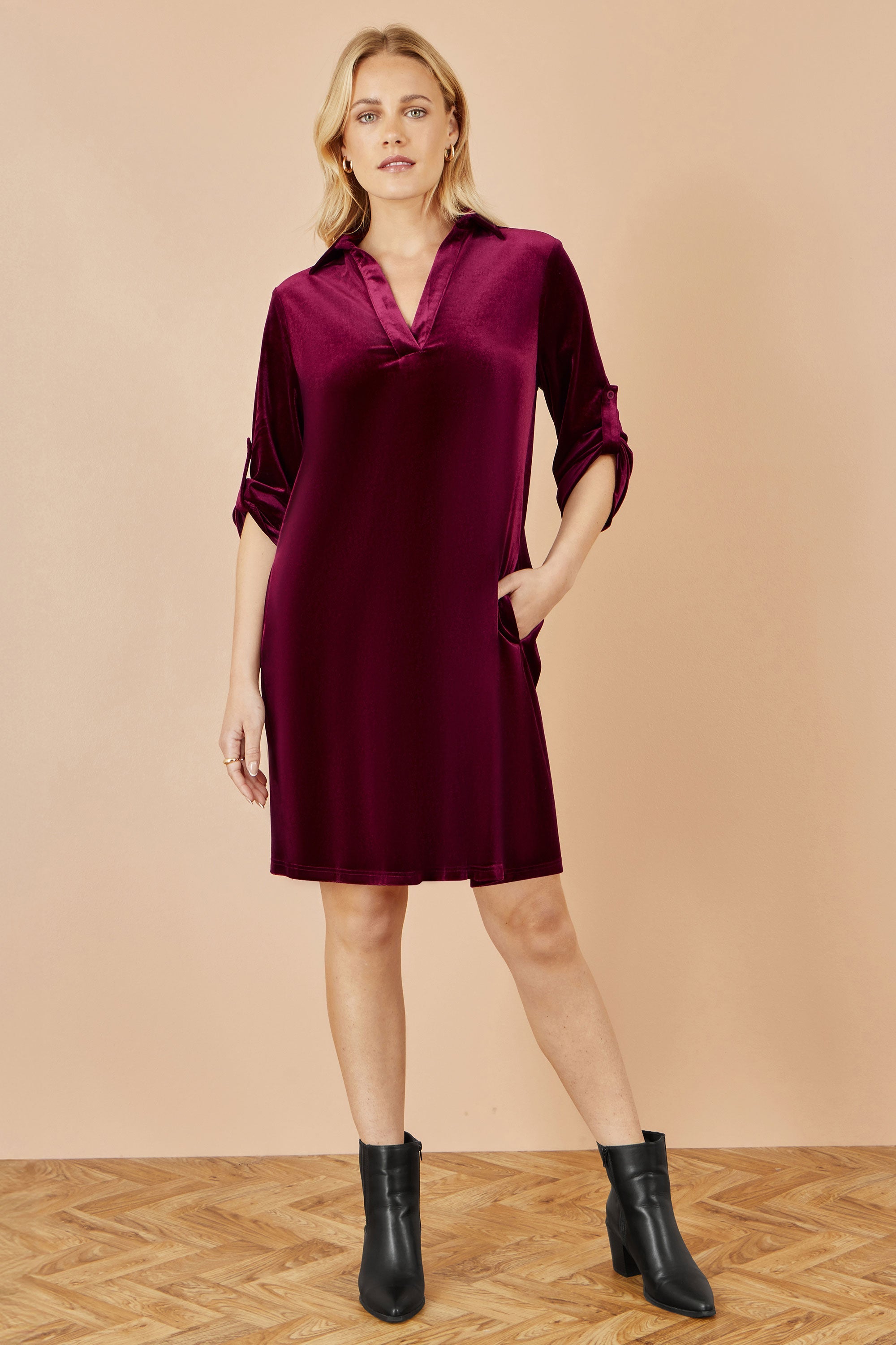 Yumi Burgundy Velvet Tunic Dress With 3/4 Sleeves