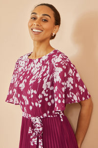 Yumi Burgundy Mirror Floral Design Pleated Midi Dress