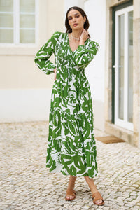 Yumi Green Abstract Print Ruched Midi Dress with Long Sleeves