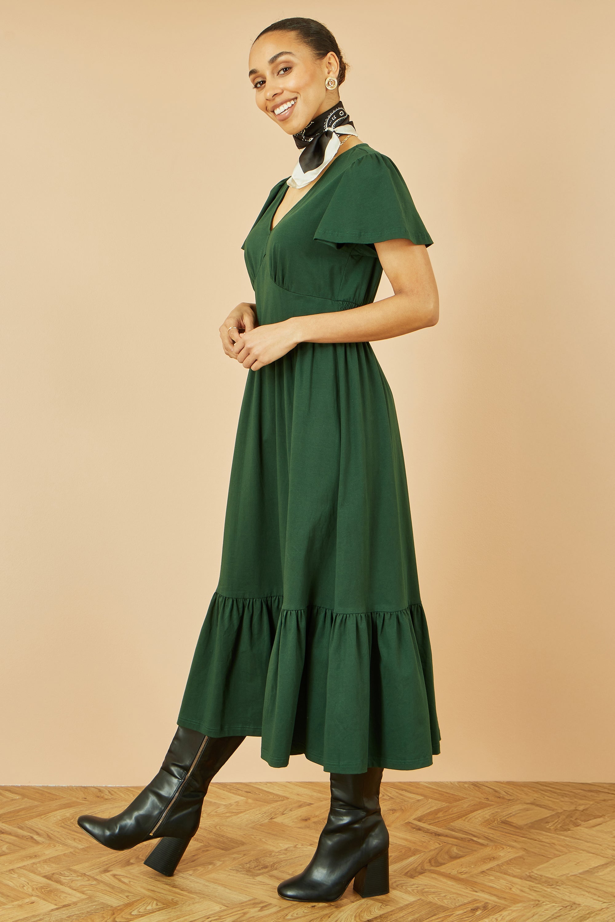 Yumi Green Cotton Jersey V Neck Midi Dress