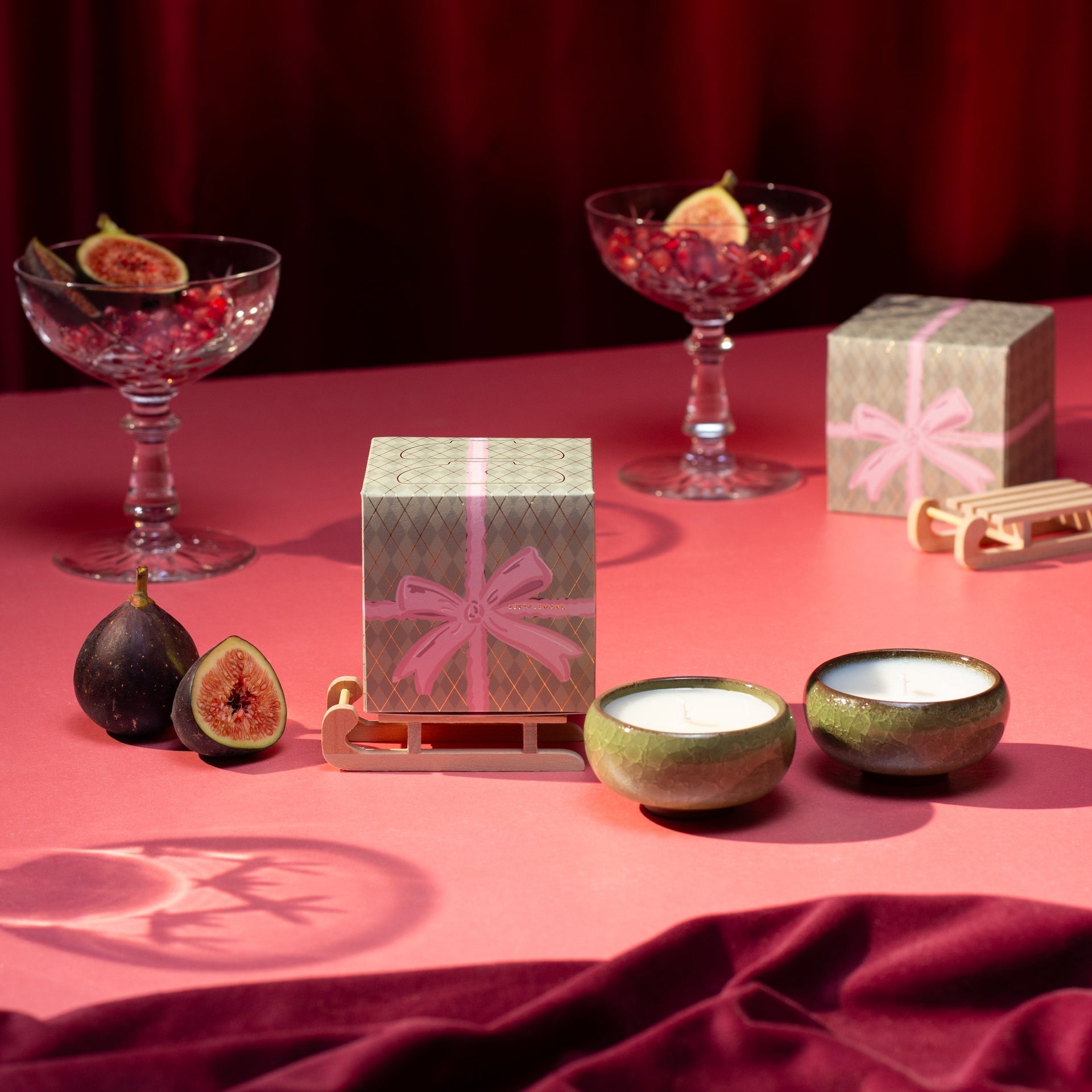 Sparkle Season: Christmas Bow Tea Lights (Box of 2) - Myrrh & Tonka