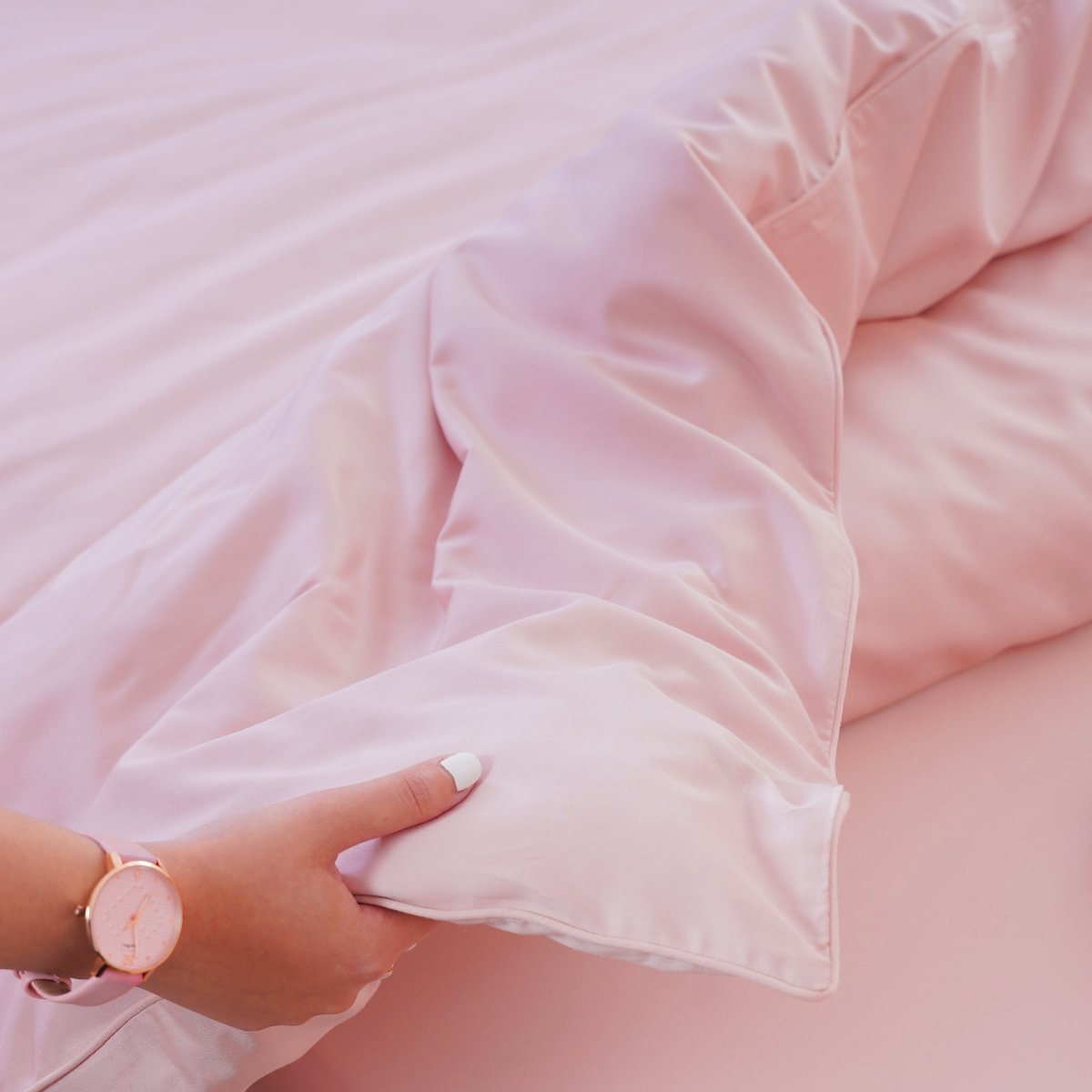 Ackly Bamboo Blush Pink Duvet Cover - Luxurious Comfort for Your Serene Bedroom Retreat