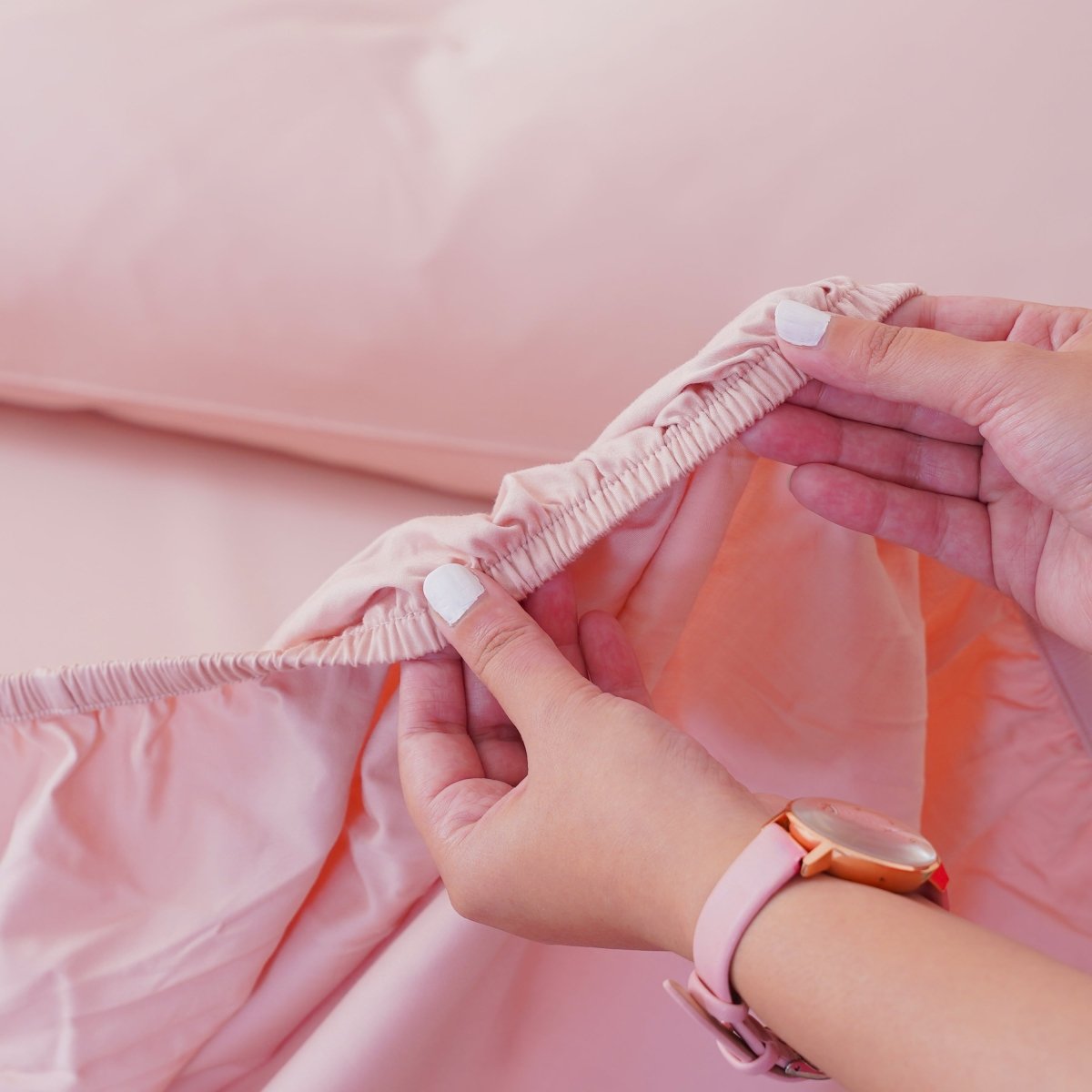 Ackly Bamboo Blush Pink Fitted Sheet - Luxurious Softness and Breathability
