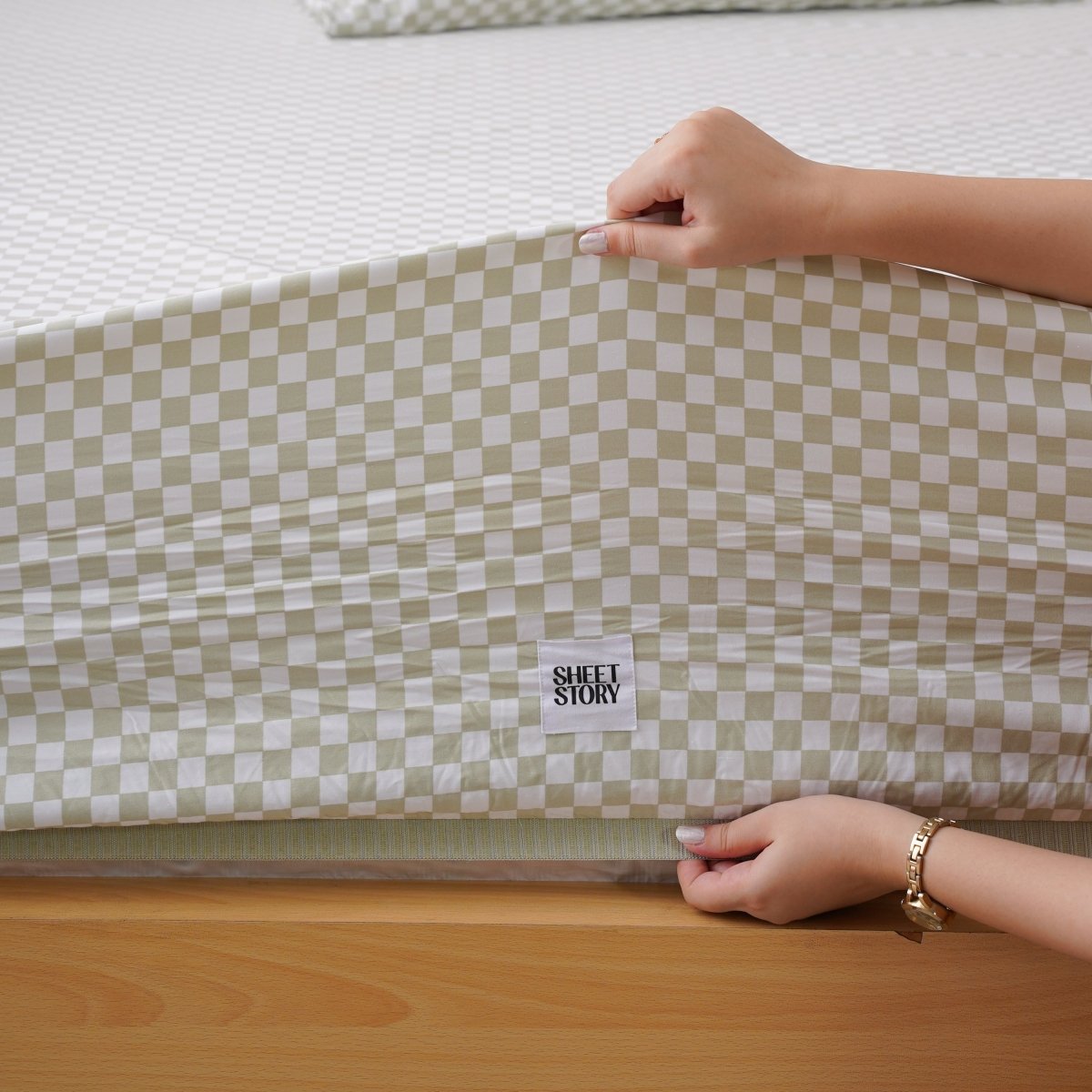 Ackly Bamboo Sage Green Checkerboard Luxury Bedding Set