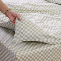 Ackly Bamboo Sage Green Checkerboard Duvet Cover - Luxurious Comfort and Timeless Elegance