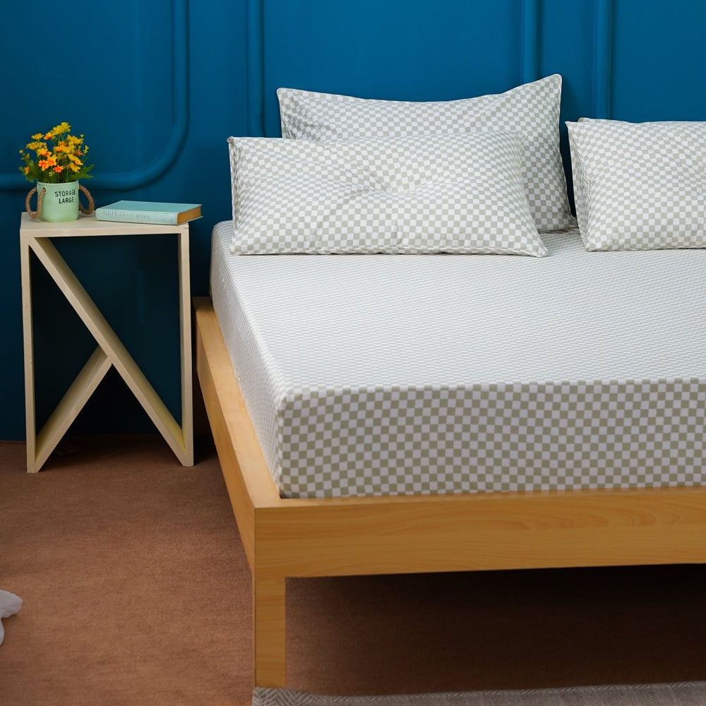 Ackly Bamboo Sage Green Checkerboard Fitted Sheet – Luxurious Comfort for Your Bedroom