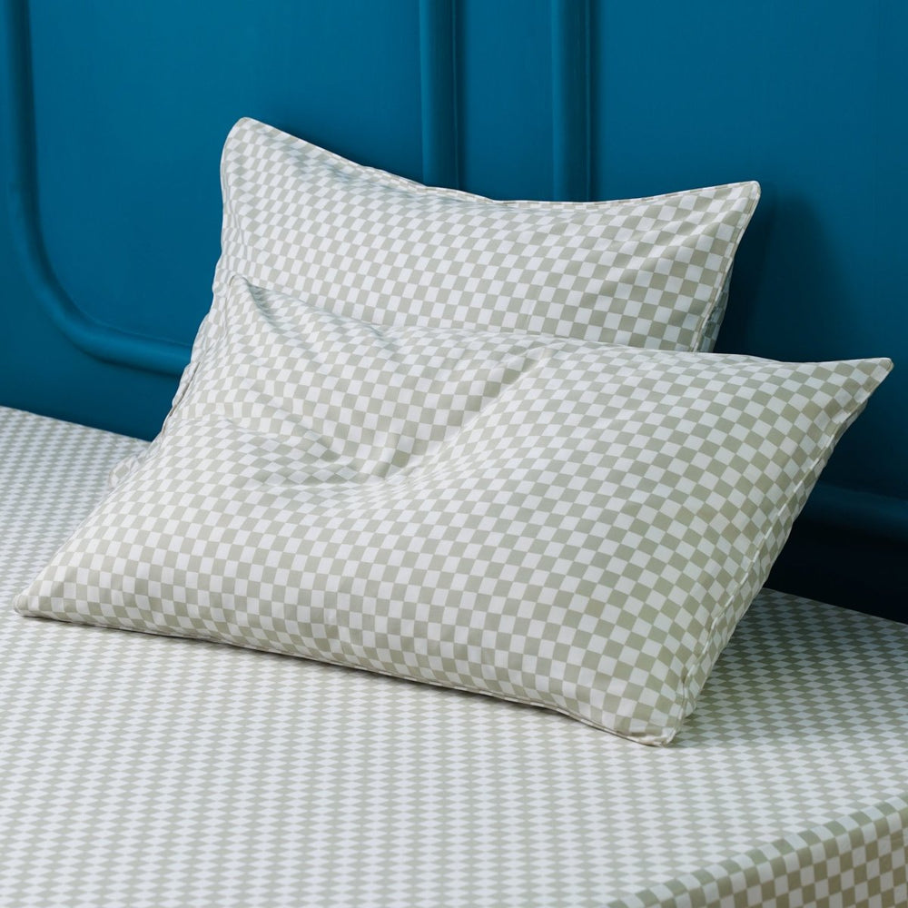 Ackly Bamboo Sage Green Checkerboard Pillowcases – Luxurious Comfort for Serene Sleep
