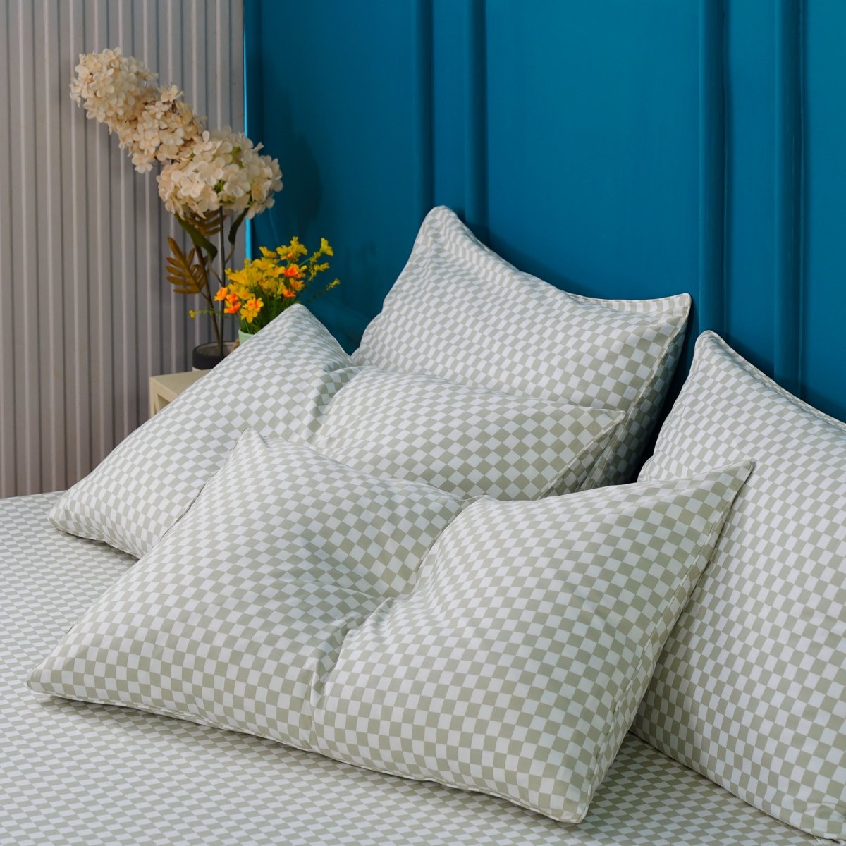 Ackly Bamboo Sage Green Checkerboard Pillowcases – Luxurious Comfort for Serene Sleep