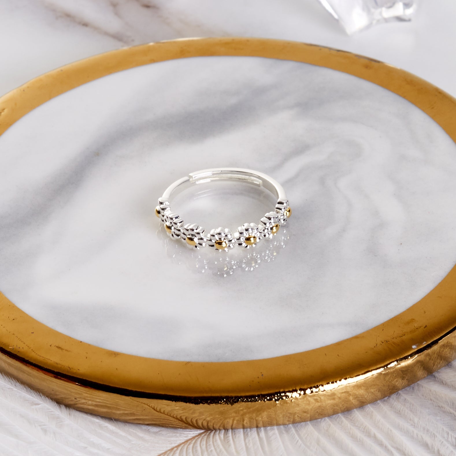 Adjustable Daisy Chain Ring