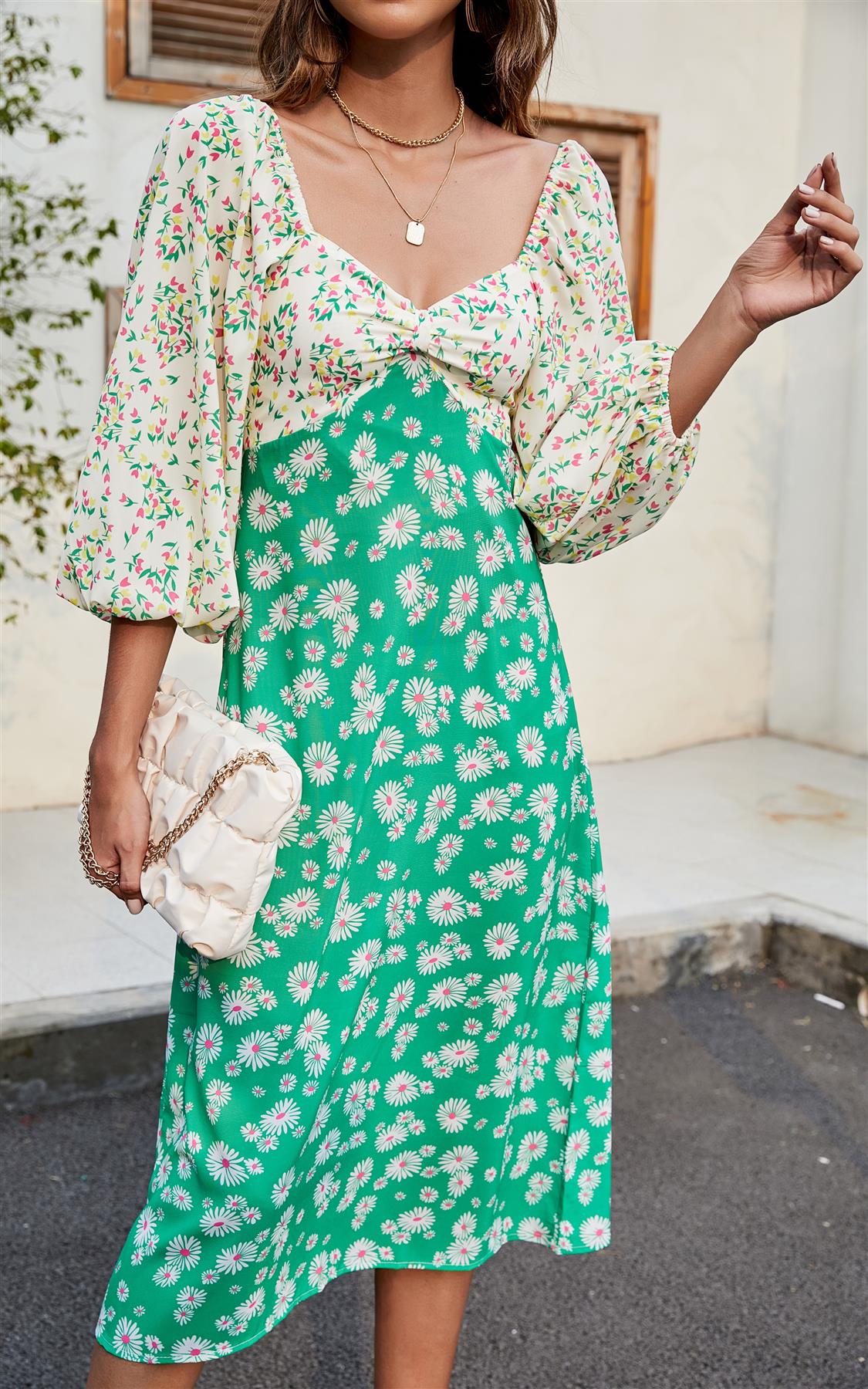 Daisy Floral Heart Neck Puff Sleeve Midi Dress In Green