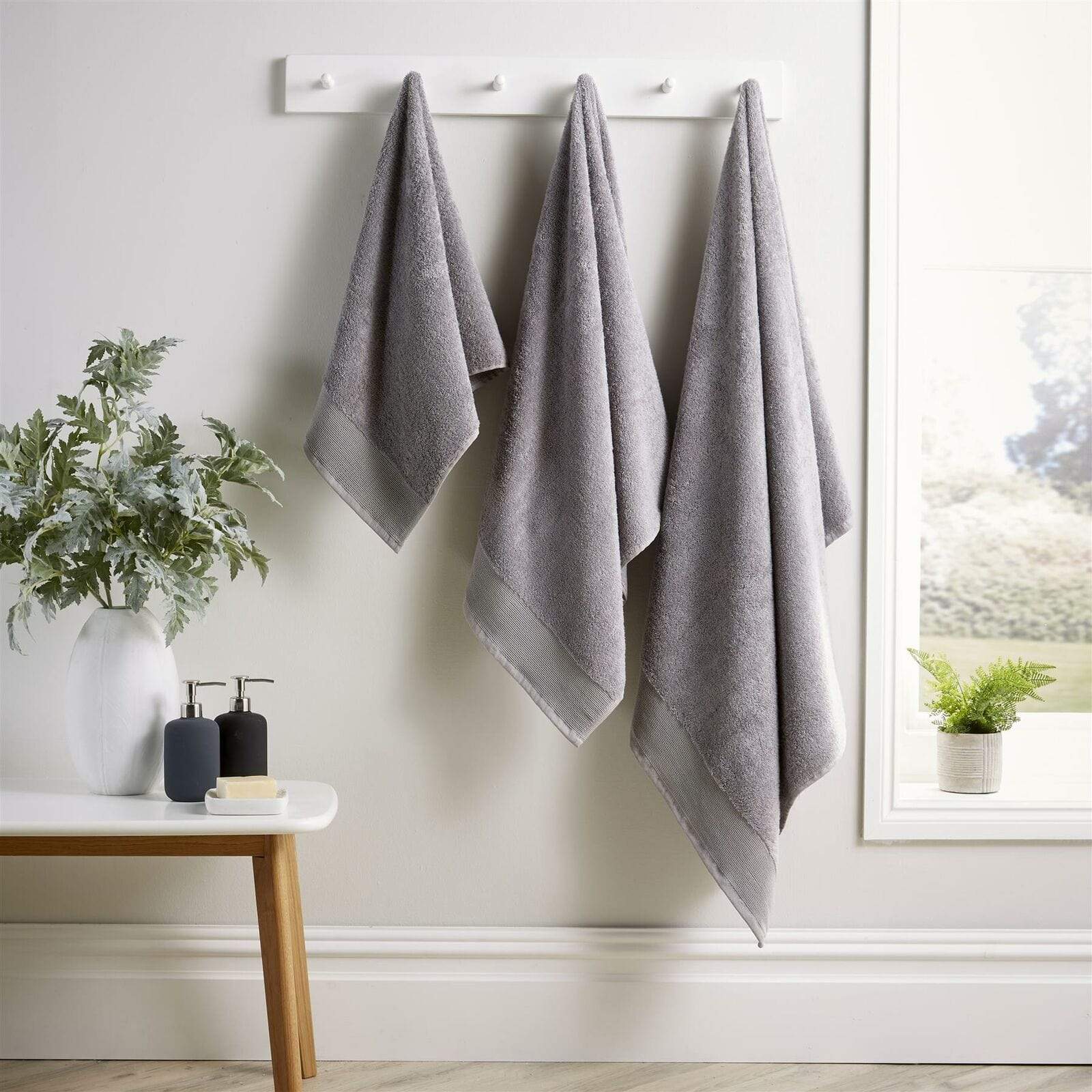 Bamboo Cotton Luxury 600GSM Eco-Friendly Bath Towels Highly Absorbent Durable and Soft Bathroom Essentials in Elegant Colours Designed in England by OLIVIA ROCCO