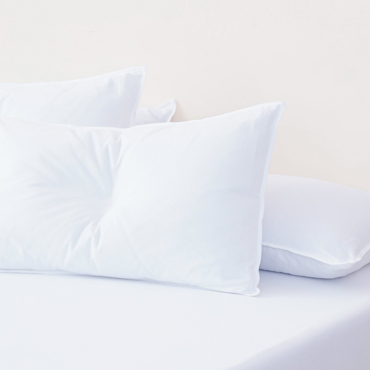 Bella Flannelette White Pillowcases - Luxuriously Soft Brushed Cotton Pair