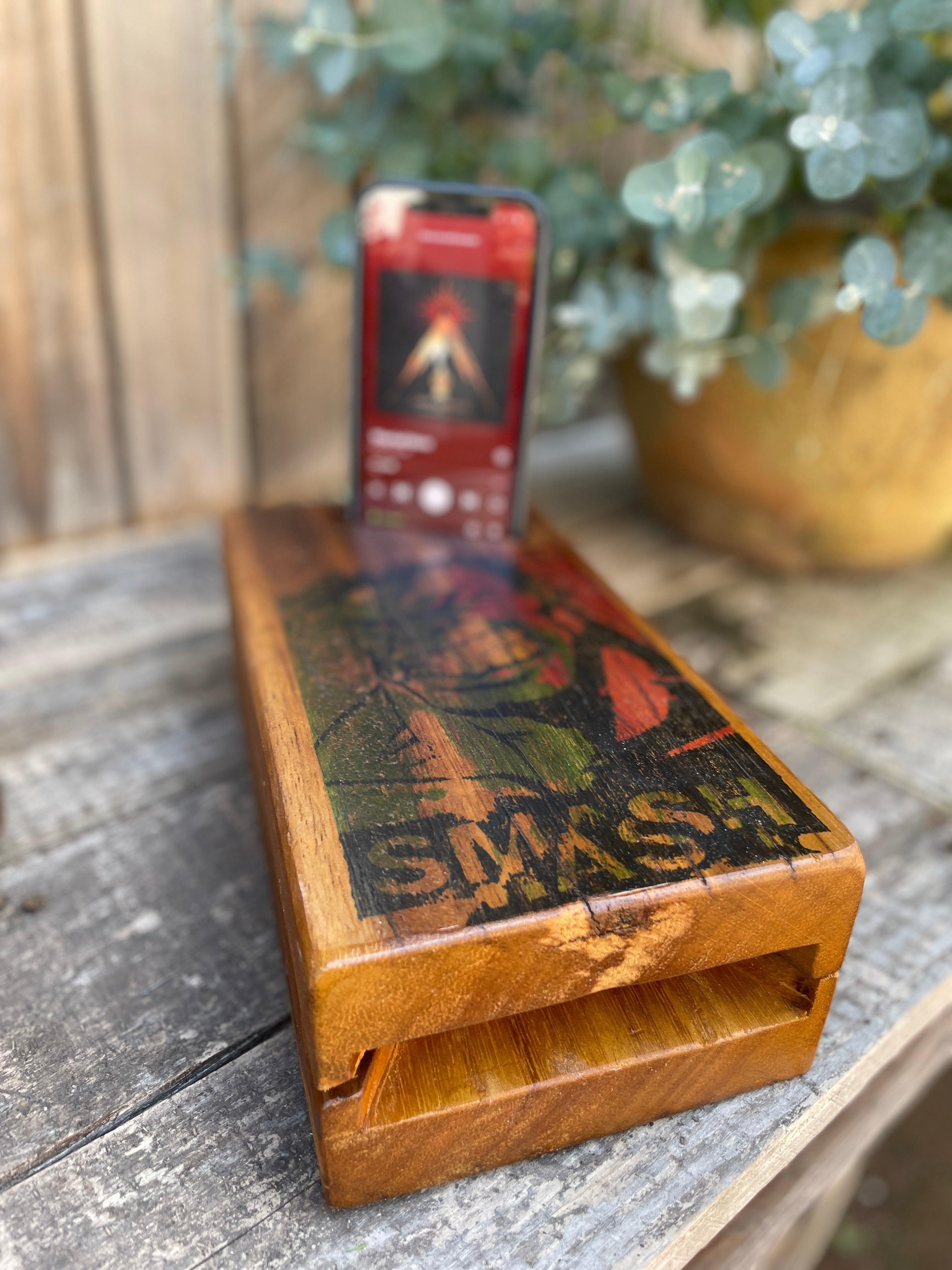 Bespoke Iroko Acoustic Speaker for Smart Phones