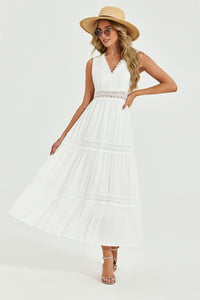 Lace Detail Maxi Dress In White