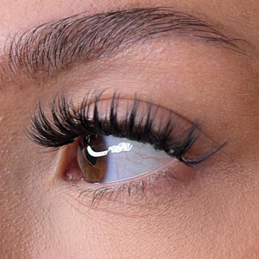 Self Adhesive Eyelashes - No Faff Lash - Kia Cat Eye Collection