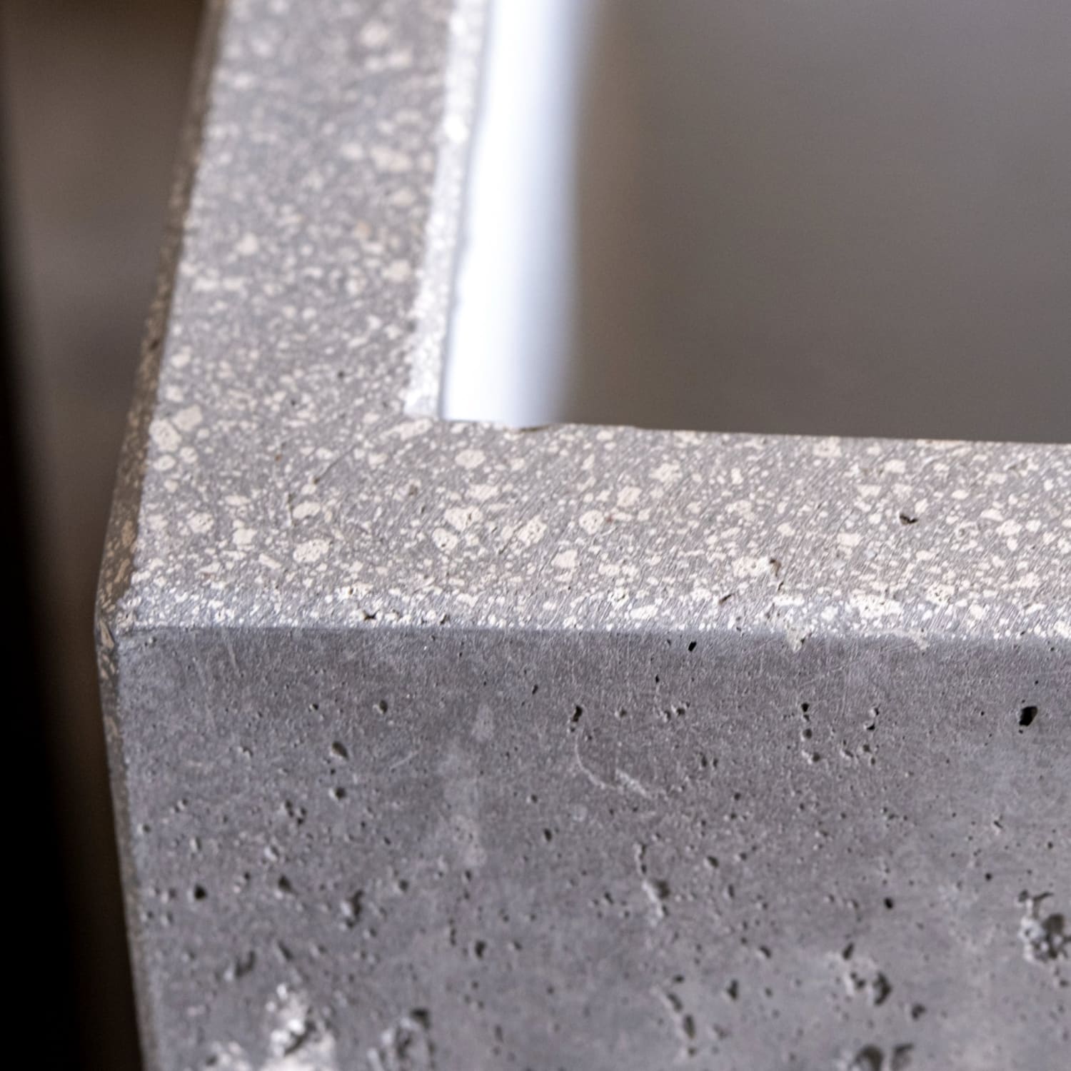 Cubrosa | Onyx Dusk – 100cm XXL Concrete Square Planter – 782L Block Plant Pot