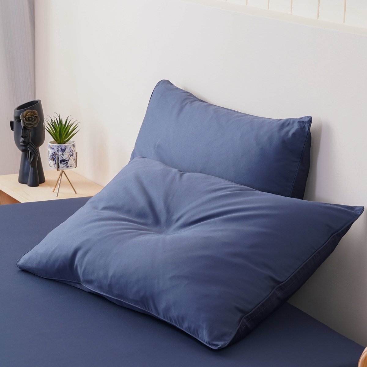 Ella Cotton Midnight Blue Luxury Pillowcases - Pair of Elegance and Comfort
