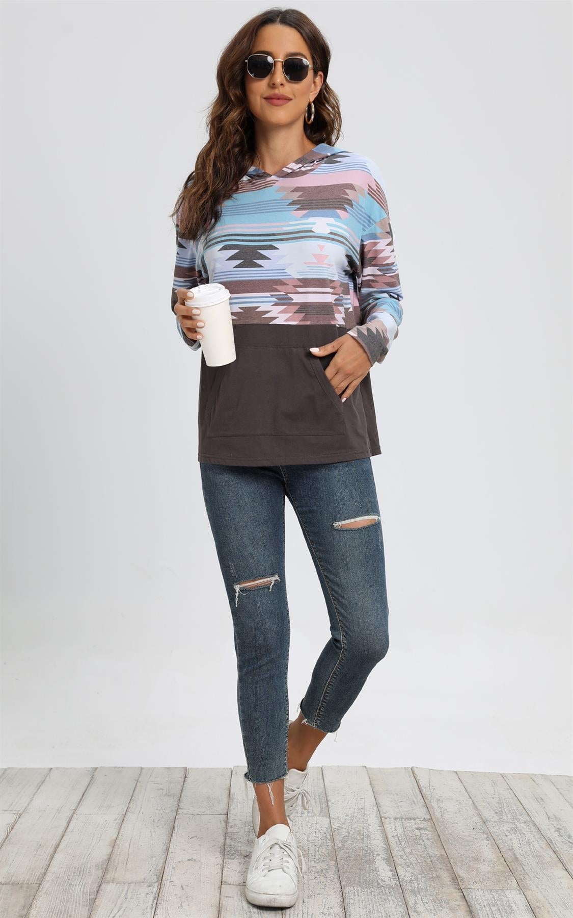 Geometric Print Hoodie Top With Pocket In Grey