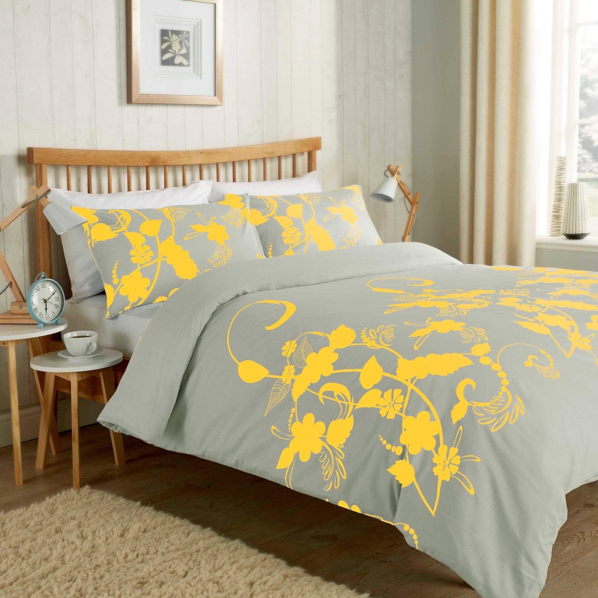 Floral Trail Duvet Set Luxurious Cotton Rich Soft Bedding with Elegant Botanical Design in Single Double King and Super King Sizes OEKO-TEX Certified by OLIVIA ROCCO