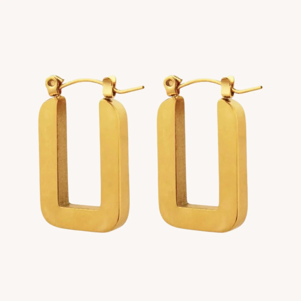 Genevieve Hoops