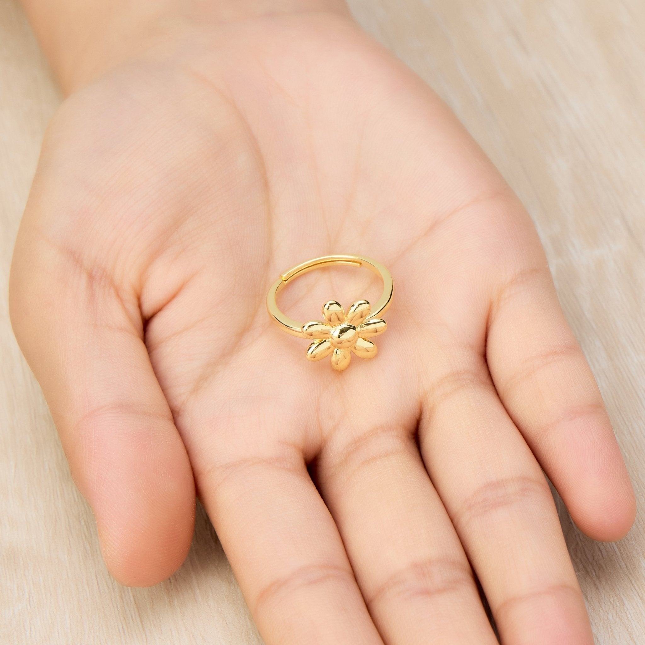 Gold Plated Adjustable Daisy Ring