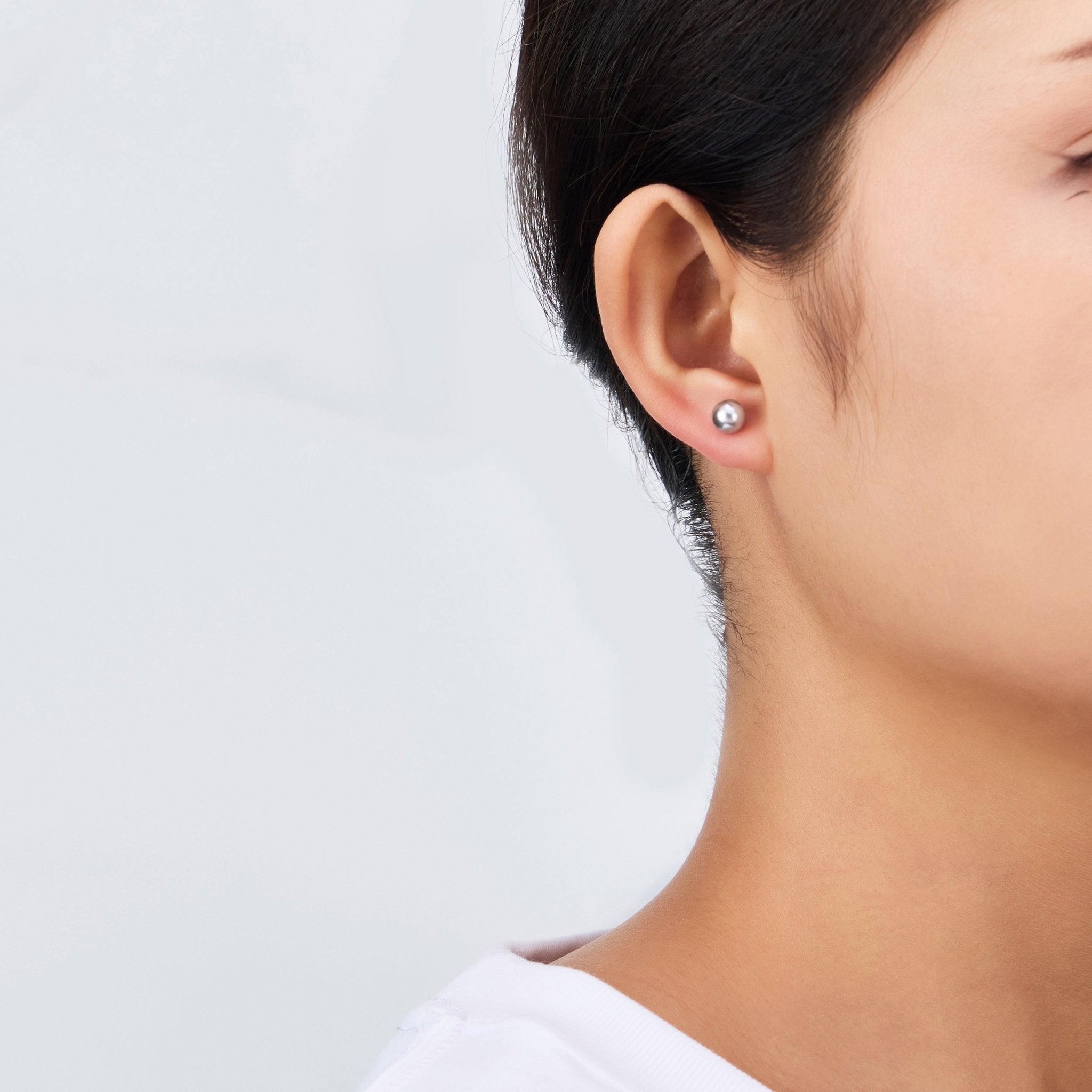 Grey Shell Pearl Earrings