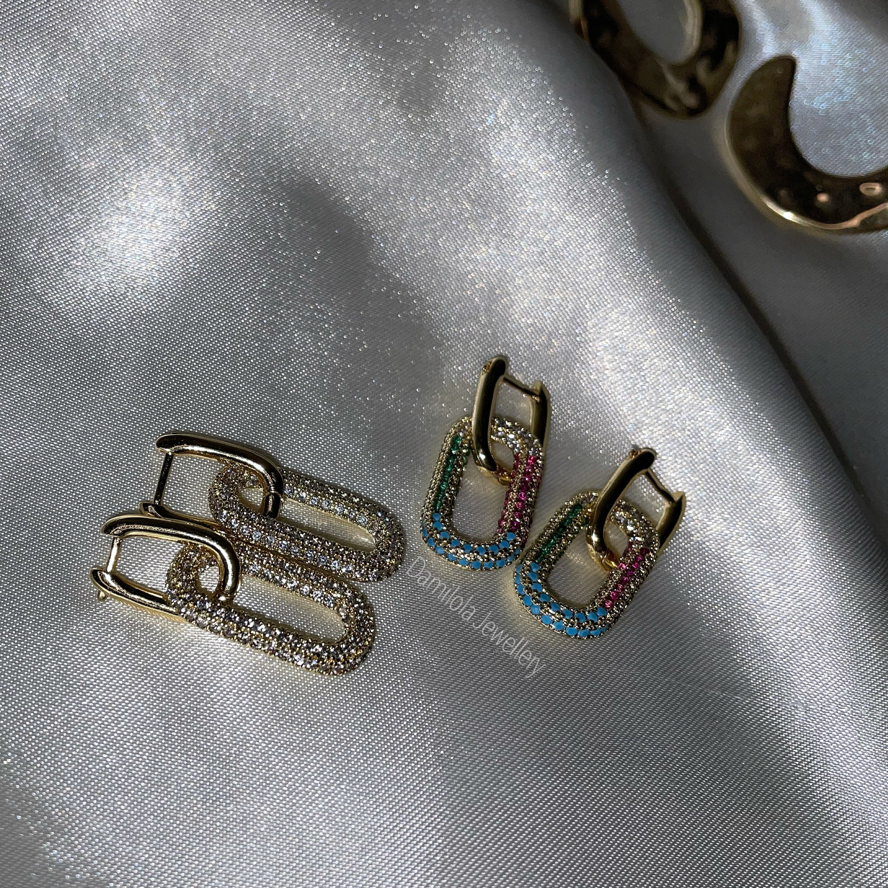 ‘Cleopatra’ 2 in 1 Minimalist Cubic Zirconia Dangly Earrings