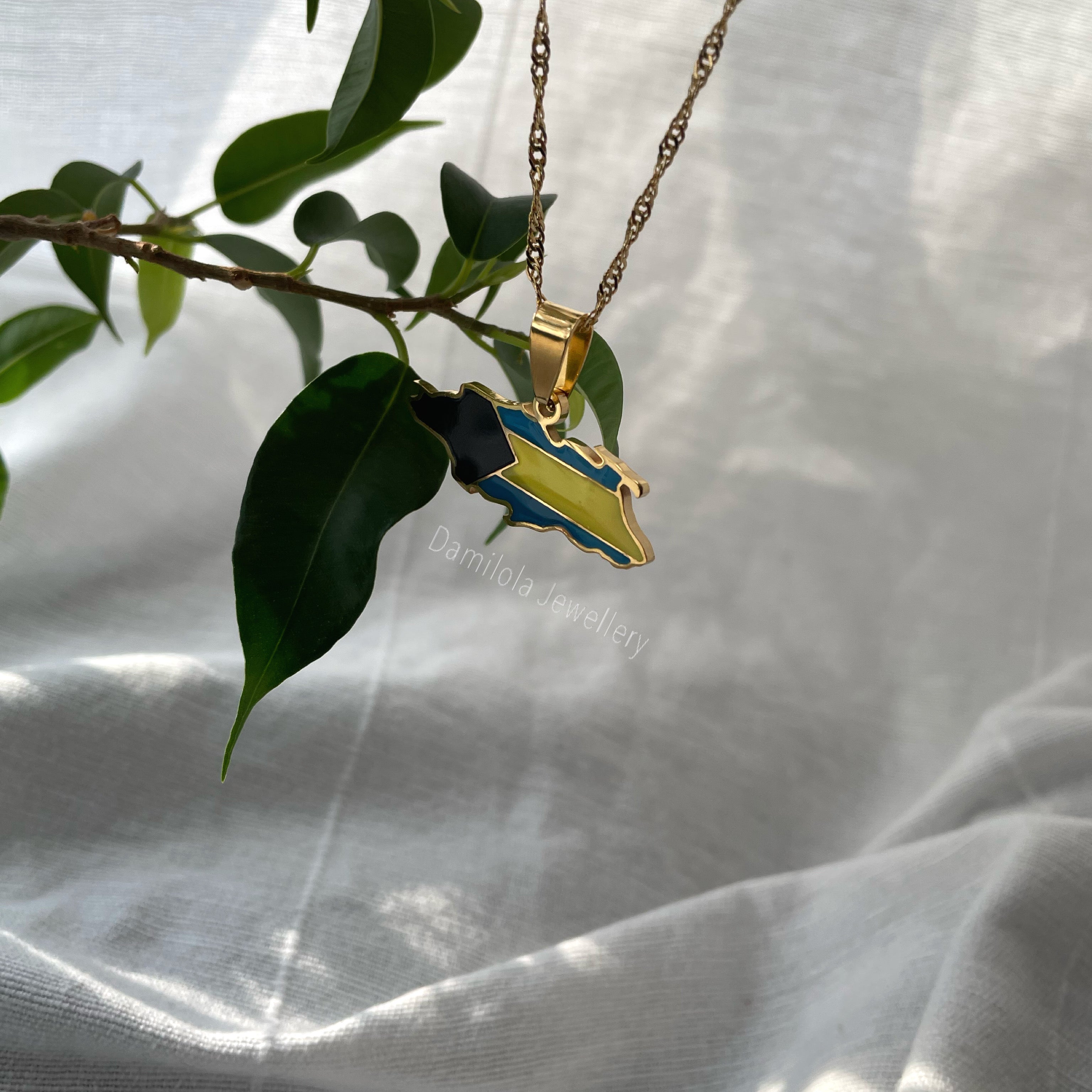 The Bahamas Flag Necklace 🇧🇸