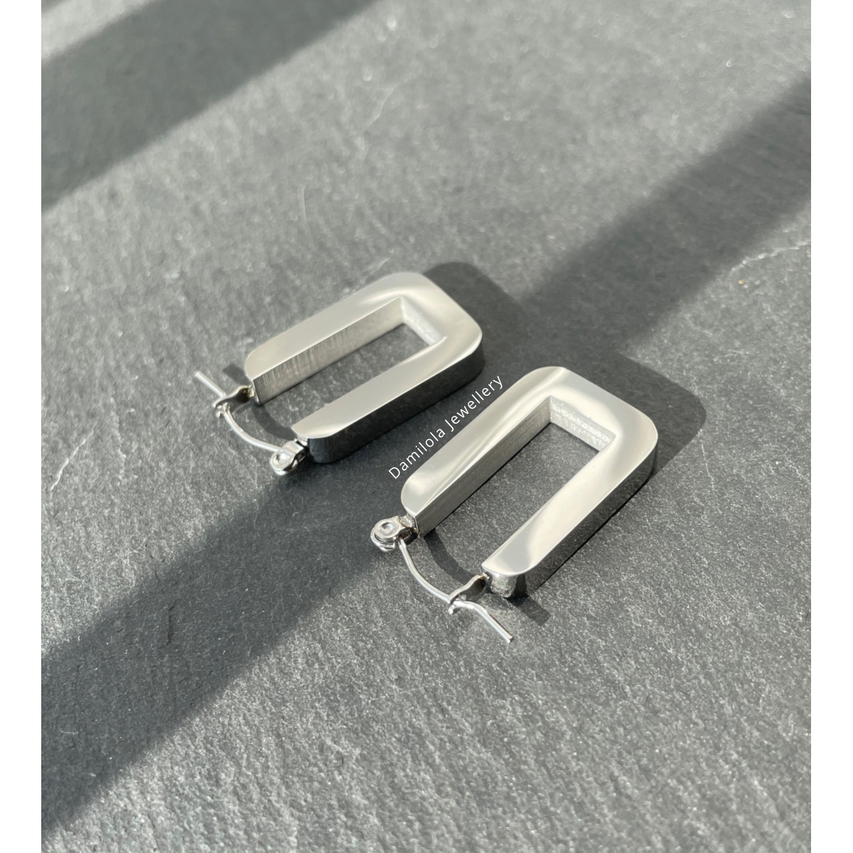 ‘Riri’ Rectangle Hoops - Silver/Gold