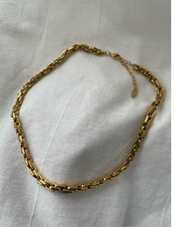 ‘Hooked’ Chunky Chain