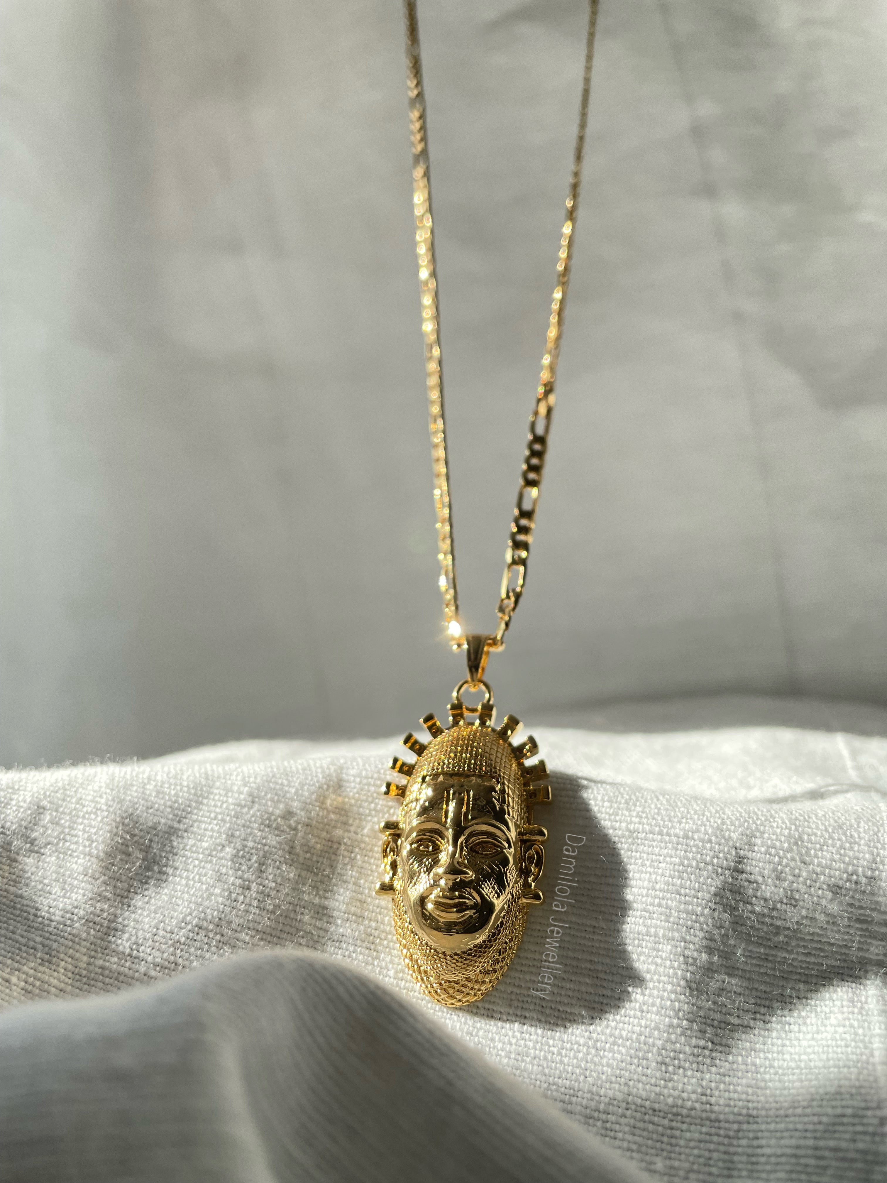 The Benin Mask - Gold/Silver/Black