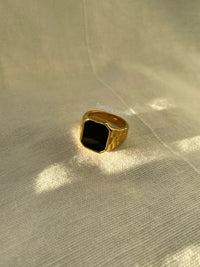 ‘Jelani’ Ring - Black/White