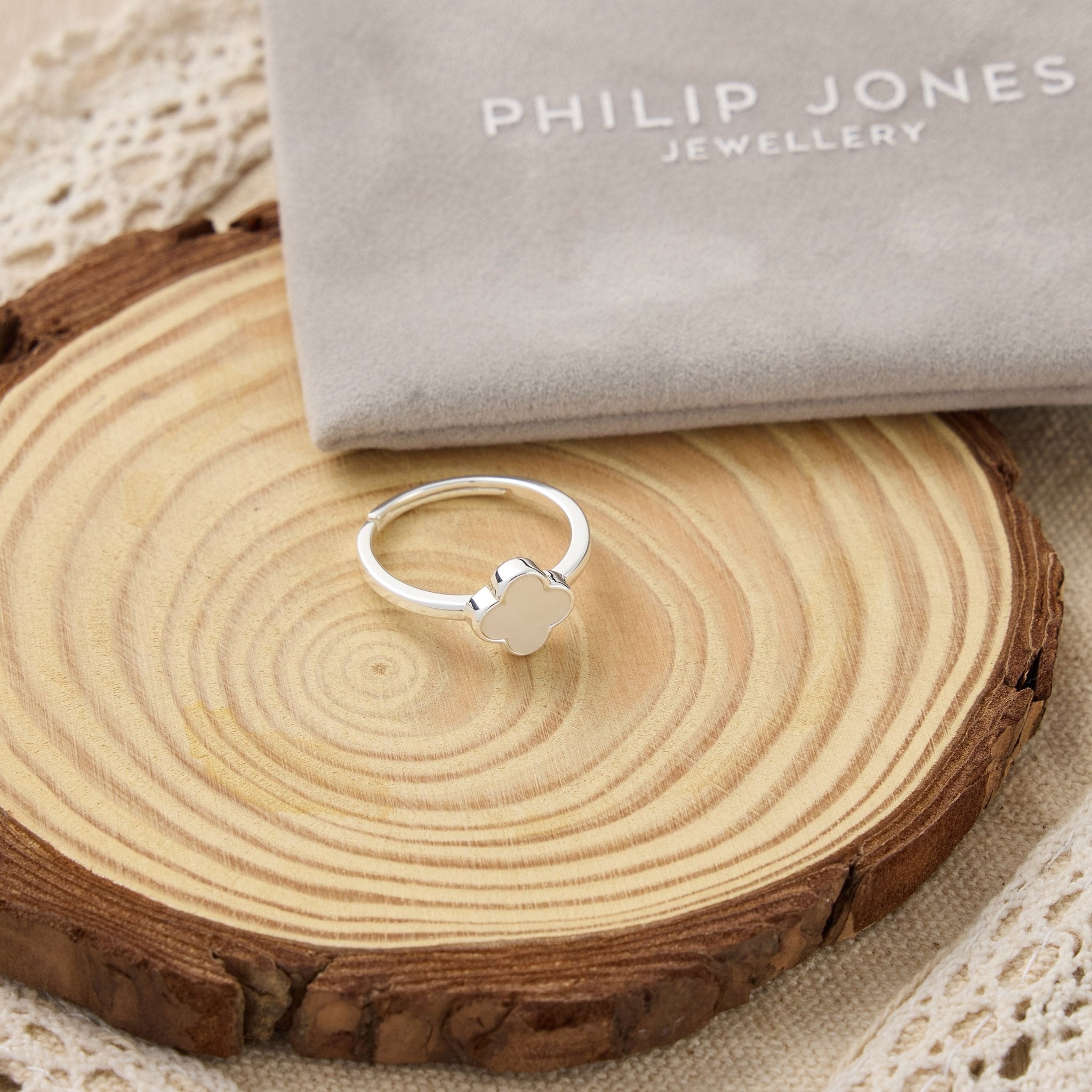 Mother of Pearl Gemstone Adjustable Clover Ring