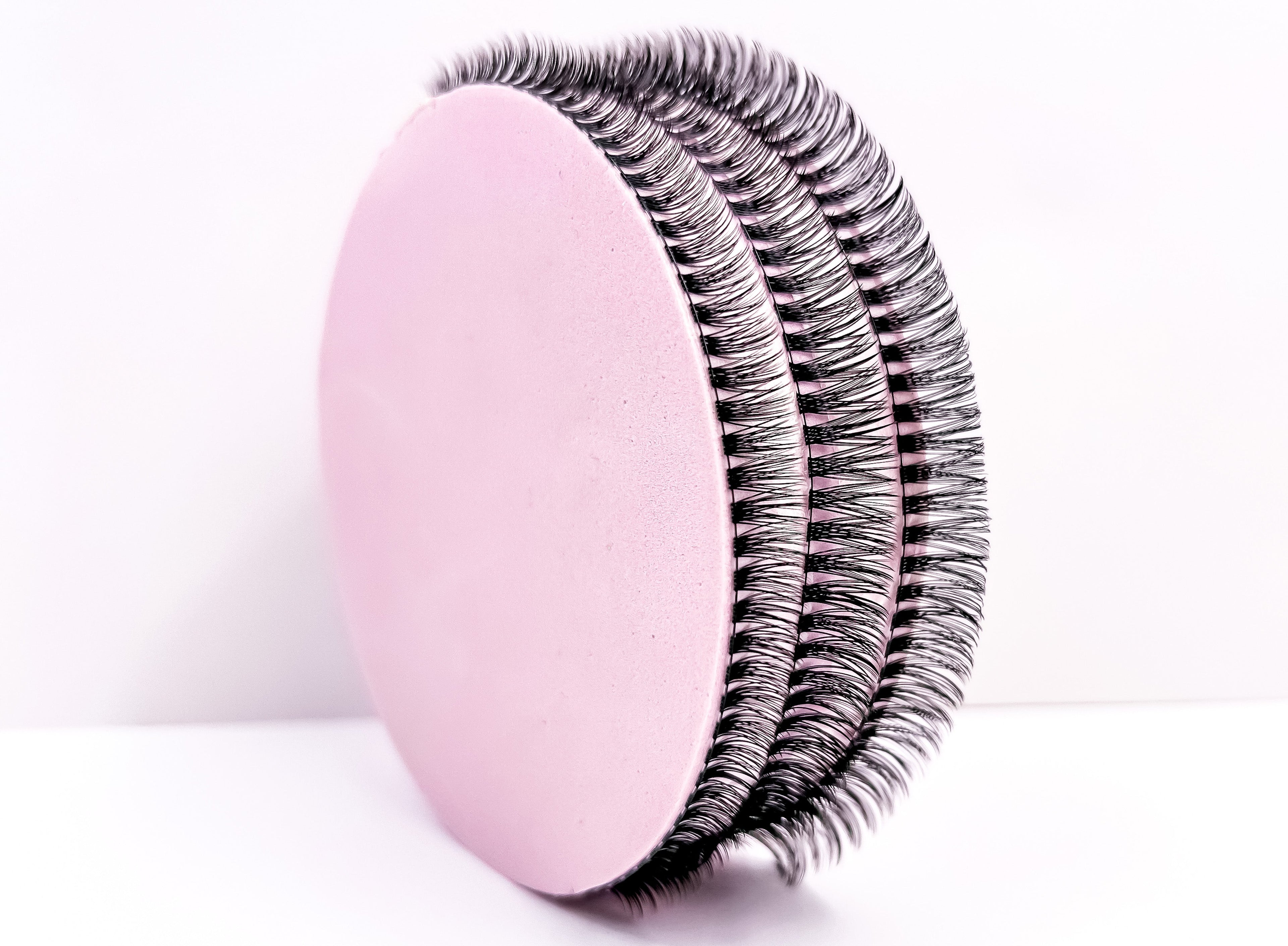 The Medium Lash Collection With No Name