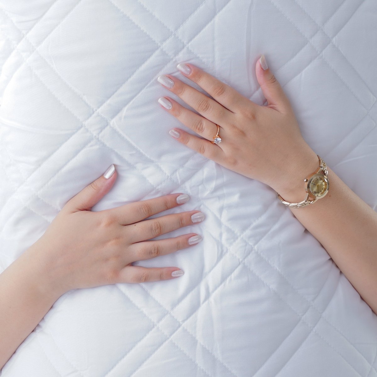 Luxurious White Quilted Mattress Protector for Ultimate Comfort